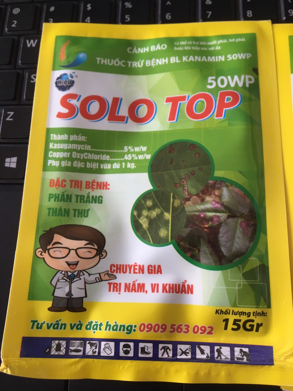 Phấn trắng thán thư trên hoa hồng SOLO Top gói 15gr