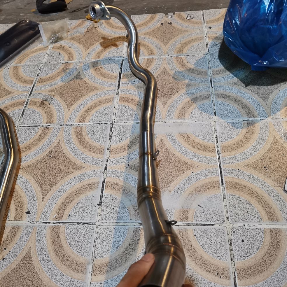 cổ pô cong exciter 150