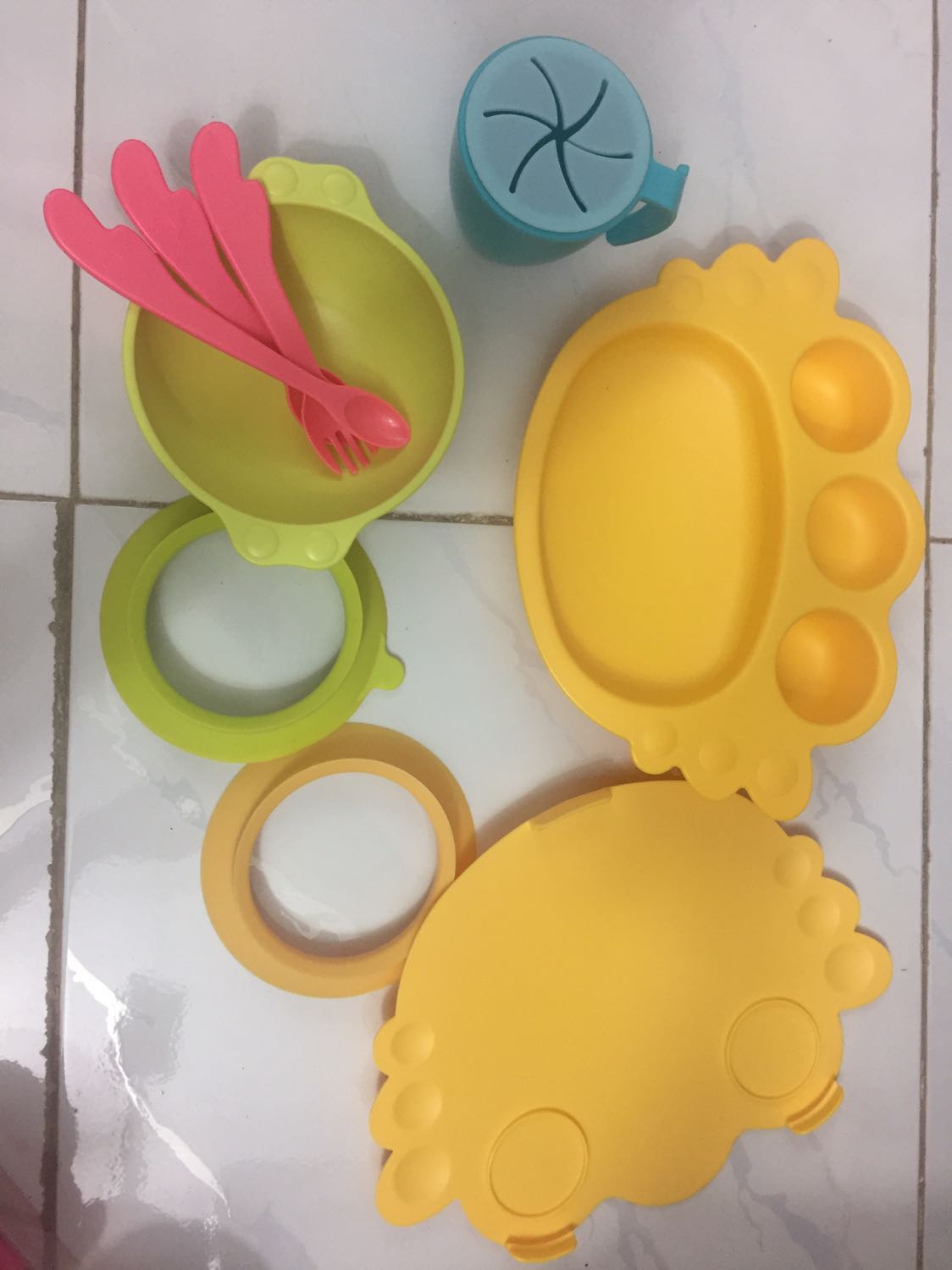 Khay ăn dặm cho bé Uinlui set 10 món - ALADDIN VINA