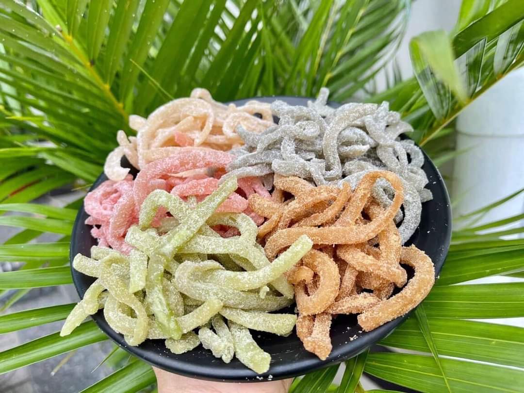 (Freeship) 1kg mứt dừa non sợi mix vị Bến Tre
