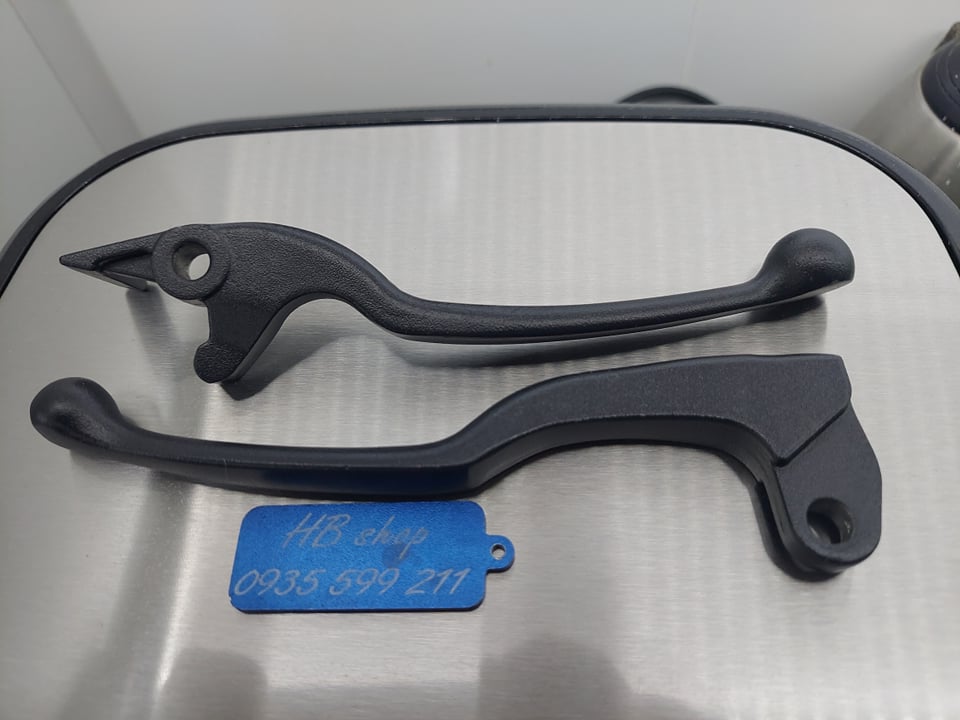 tya thắng tay côn zin exciter 150 đen nhám