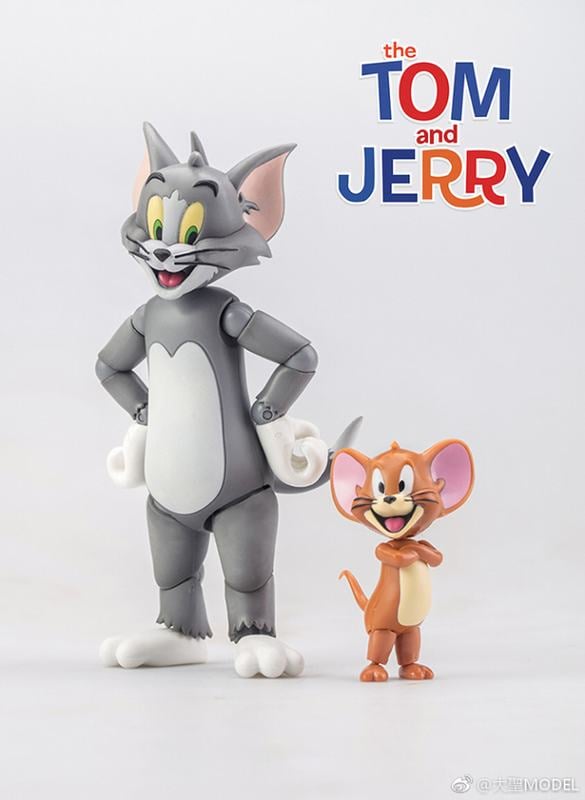 Mô hình Tom & Jerry cử động