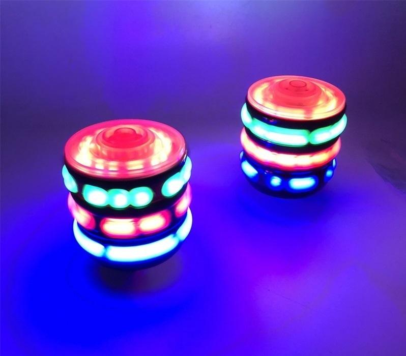 [HCM]con quay có đèn led cực đẹp. con quay tròn phát sáng