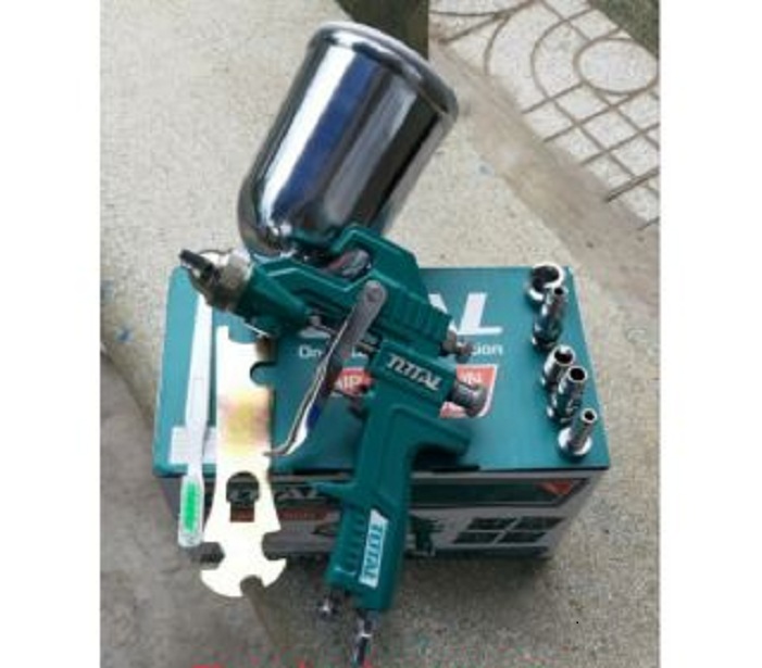 Dụng cụ phun sơn TOTAL TAT10402  400cc