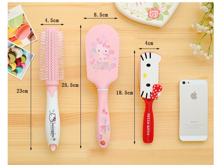 Lược chải tóc hình Hello Kitty