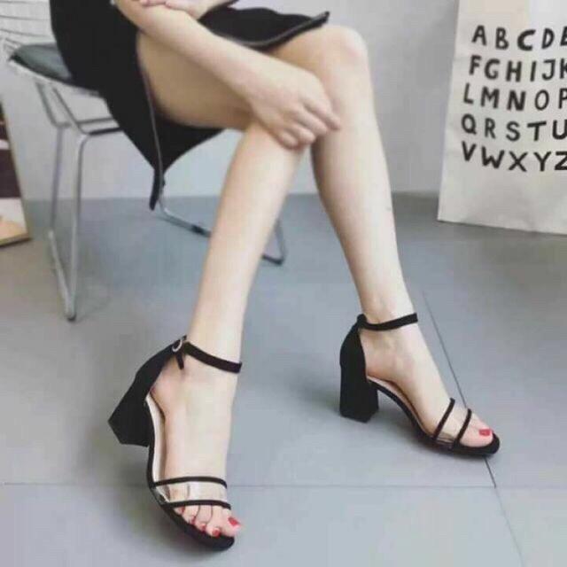 Sandal đế vuông 5 phân quai trong