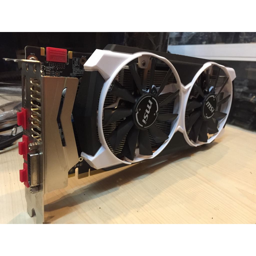 GTX 960 2gb MSI - rồng đỏ có led
