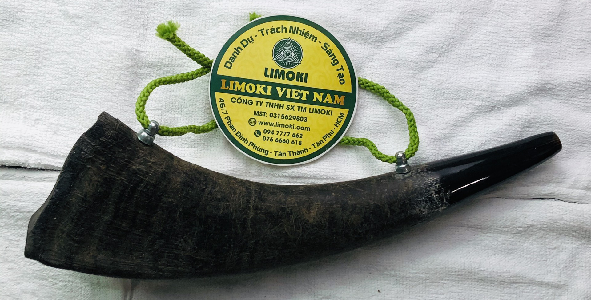 Tù Và Sừng Trâu Thô