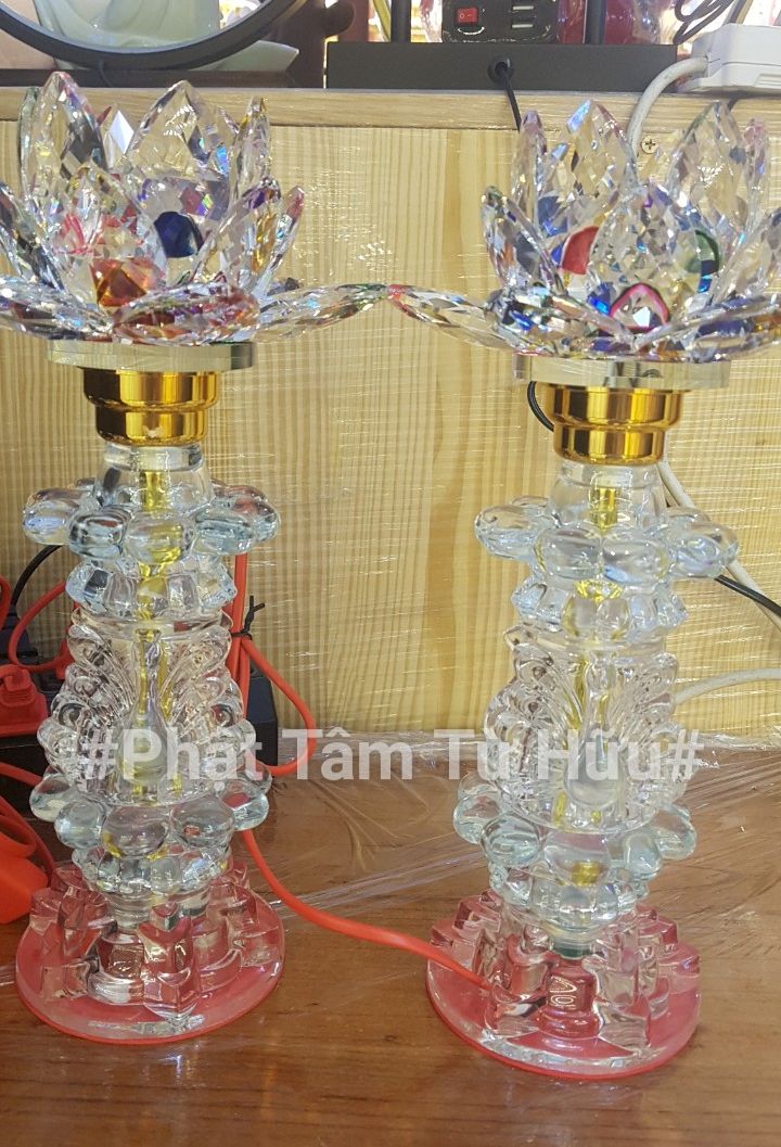 [Đèn thờ pha lê] Cặp đèn thờ pha lê thân Phường hoàng
