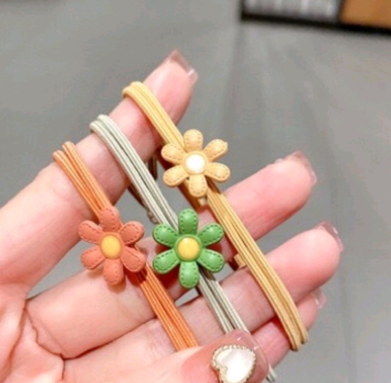 Dây Buộc Tóc Nhiều Màu Xinh Xắn (Giao ngẫu nhiên)