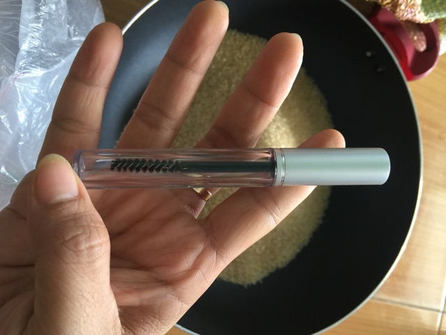Vỏ Marcara dưỡng mi/môi 8ml