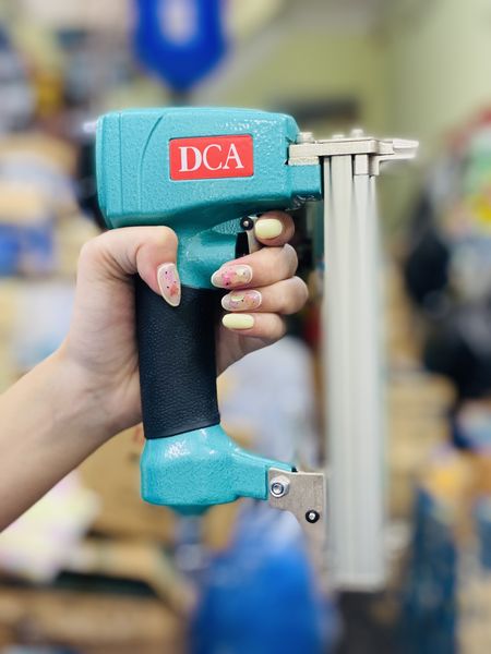 Súng bắn đinh hơi DCA A02-1013J ( gỗ ) đinh U
