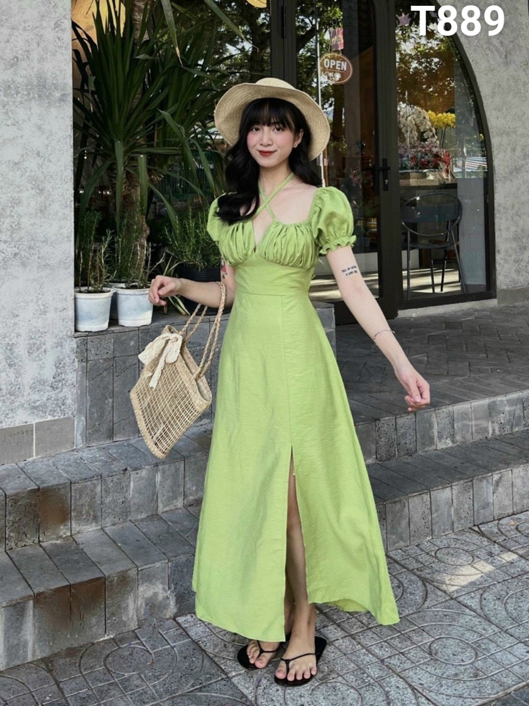 Đầm cổ yếm tay cột nơ có mút lụa nhung T889