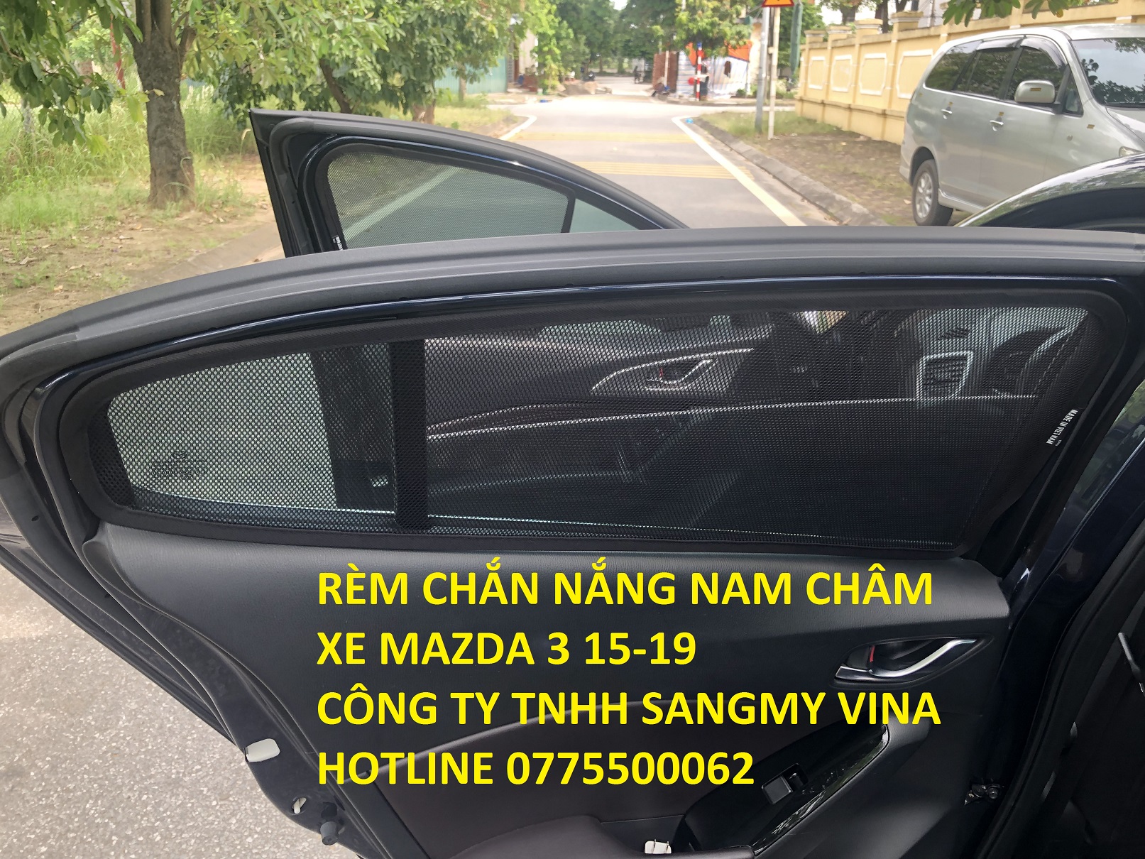 RÈM CHE NẮNG NAM CHÂM MAZDA3 2015-2019