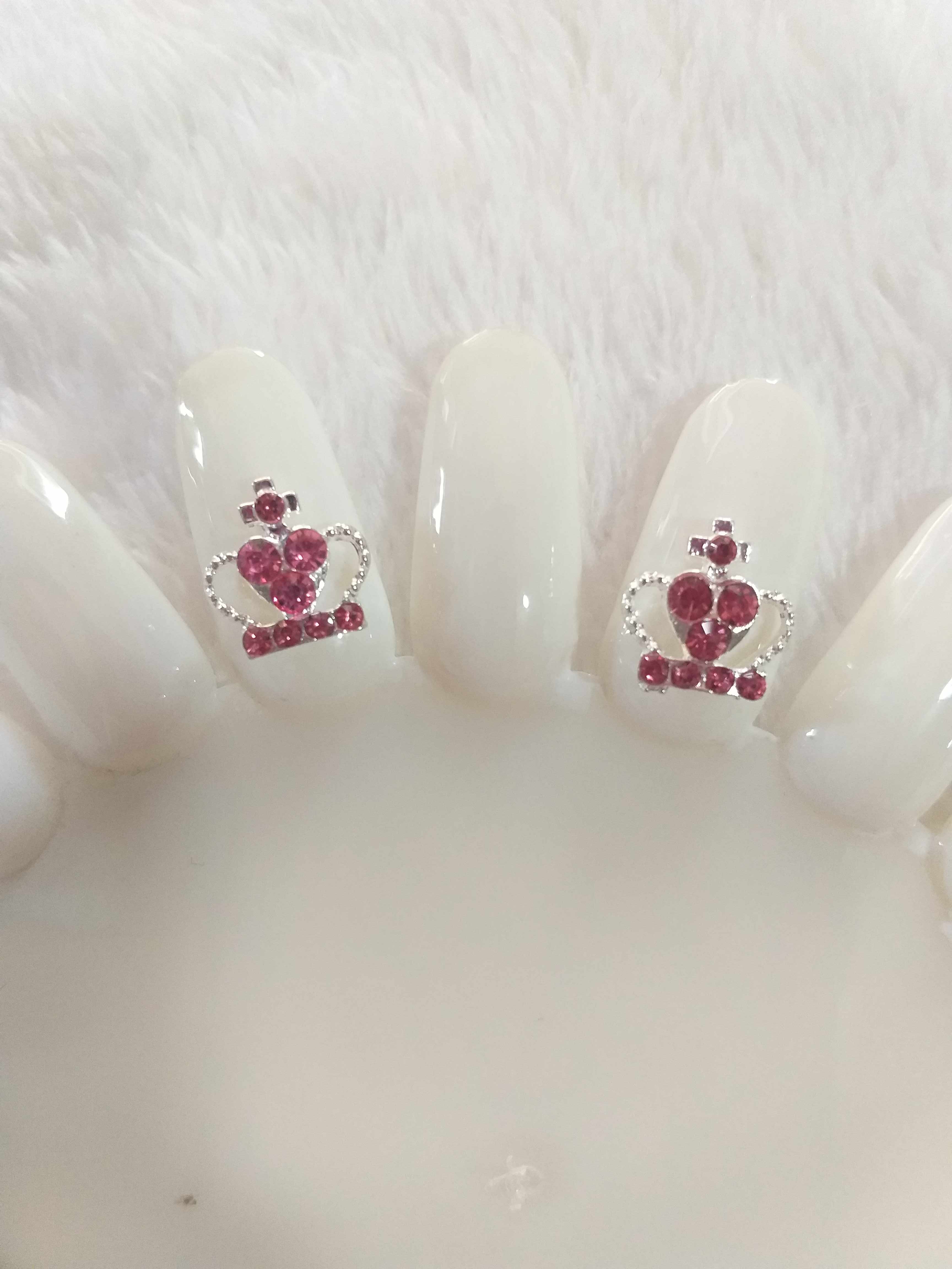 2 VIÊN ĐÁ TRANG TRÍ MÓNG NGHỆ THUẬT 3D (27)