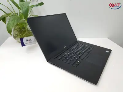 Máy trạm đồ họa Dell Precision 5510 core i7 6820HQ/ Ram 8GB / 256Gb SSD/ Quadro M1000 / Màn Full HD IPS