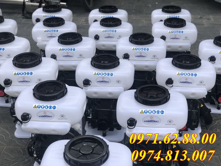 Máy xạ phân Kawasaki TK65 chuẩn Nhật