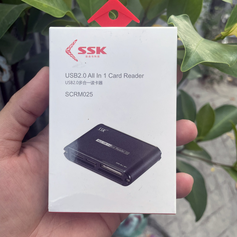 Đầu đọc thẻ nhớ đa năng SSK SCRM025 Card Reader III - Hỗ trợ CF/ M2/ MicroSD/ XD/ SD/ MMC/ MS (2 PHÂN LOẠI TUỲ CHỌN) Nhất Tín Computer
