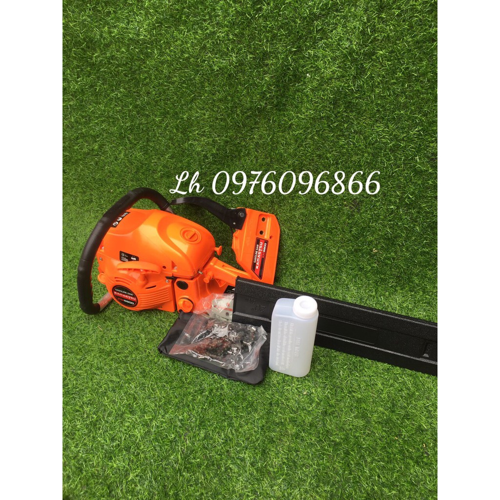 Máy Cưa Xich Xăng Kamastsu 6800