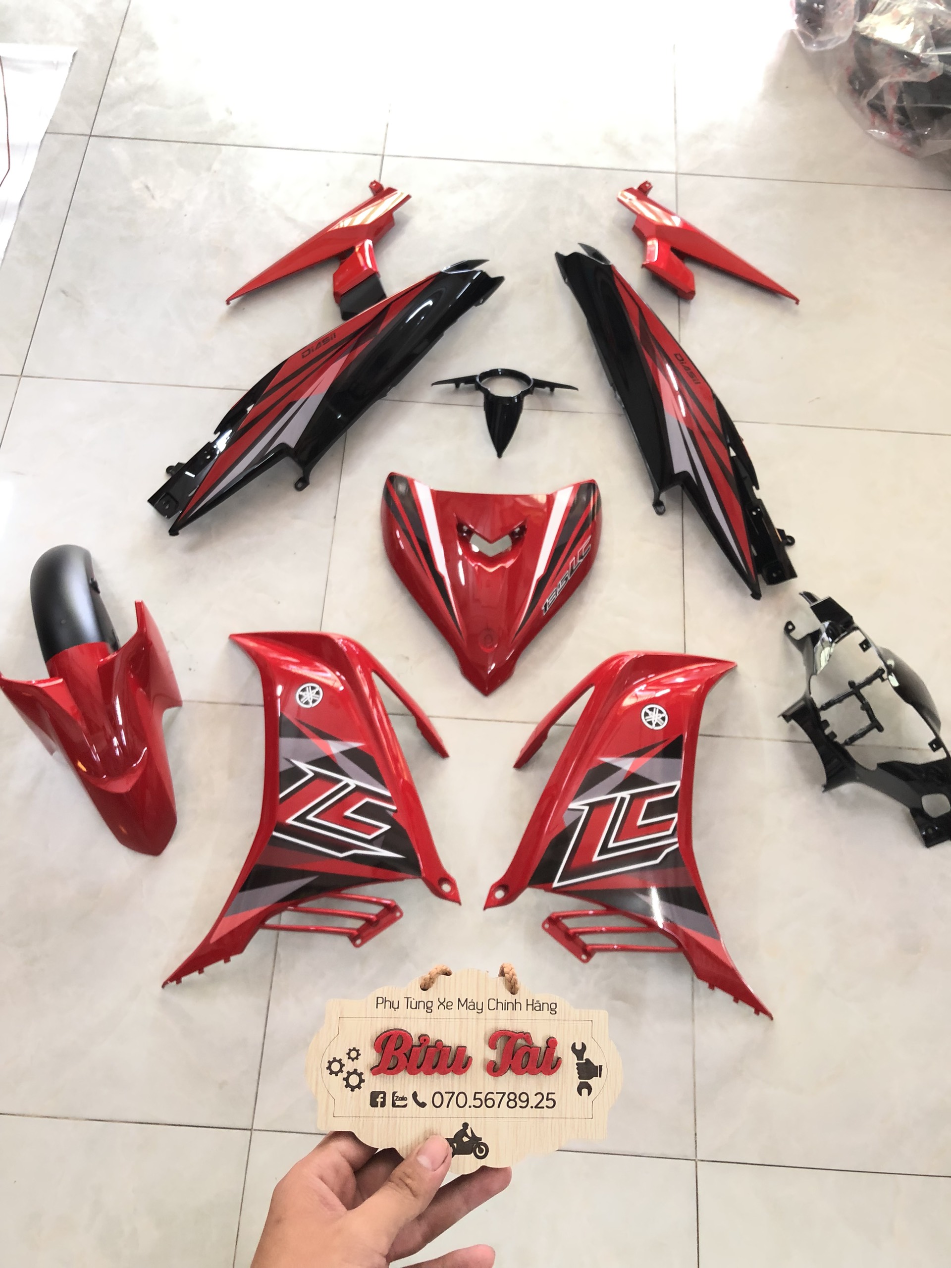Full Bóng Ex135 2011 - 2014 (màu đỏ đen) + Tem In Rời (11 món)