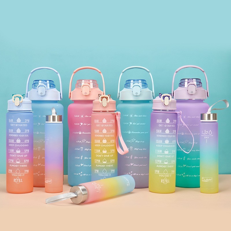 Set 3 bình nước nhiều màu sắc dễ thương đáng yêu kèm bộ sticker dán