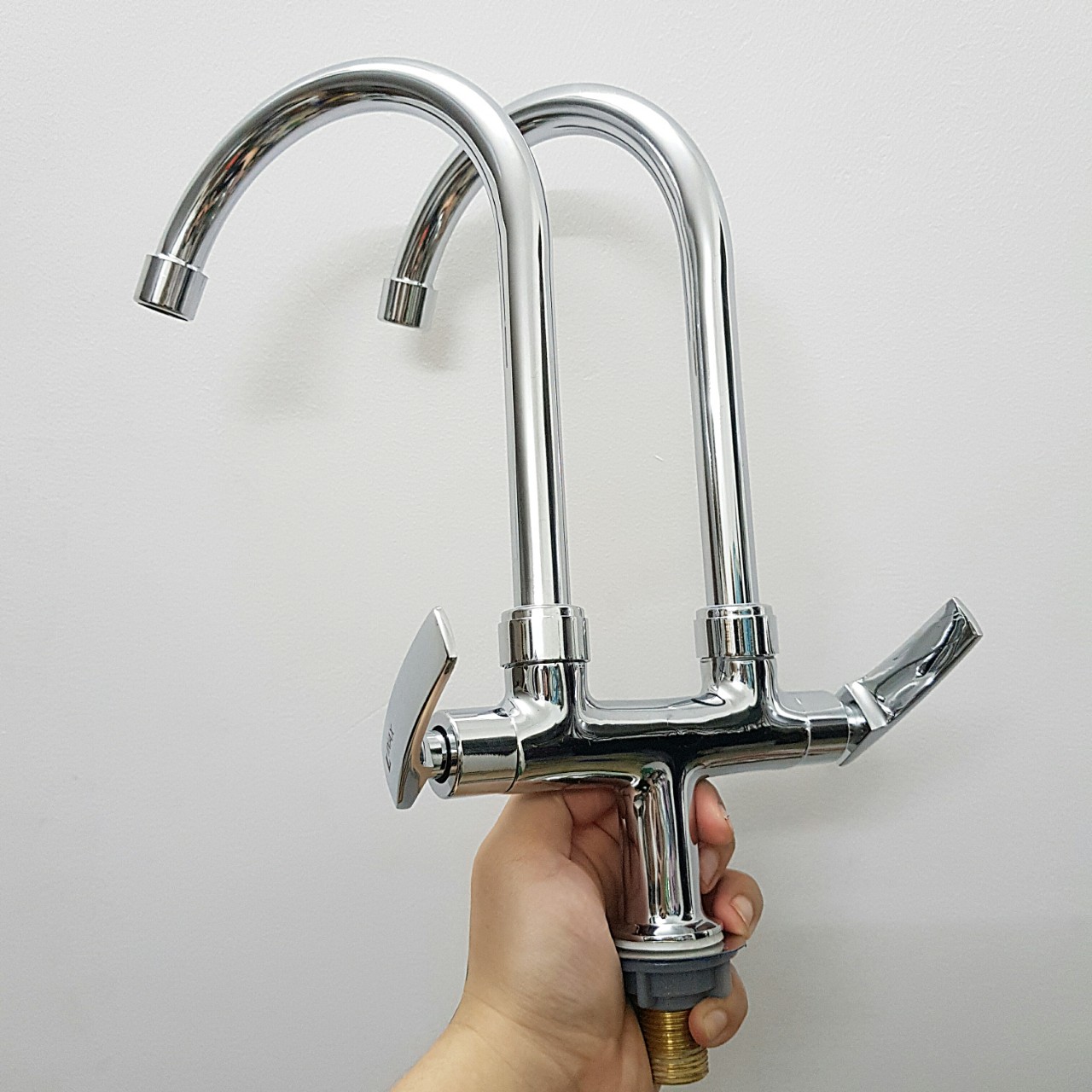 [Q.Tân Bình] Vòi rửa chén bát đôi,vòi rửa chén 2 cần thau xịn