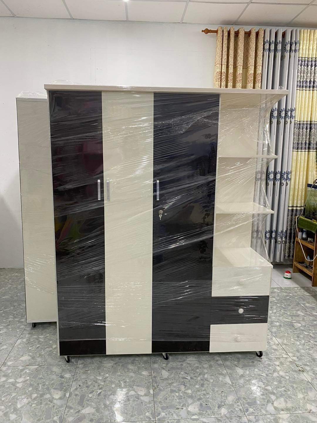 Tủ nhựa đài loan