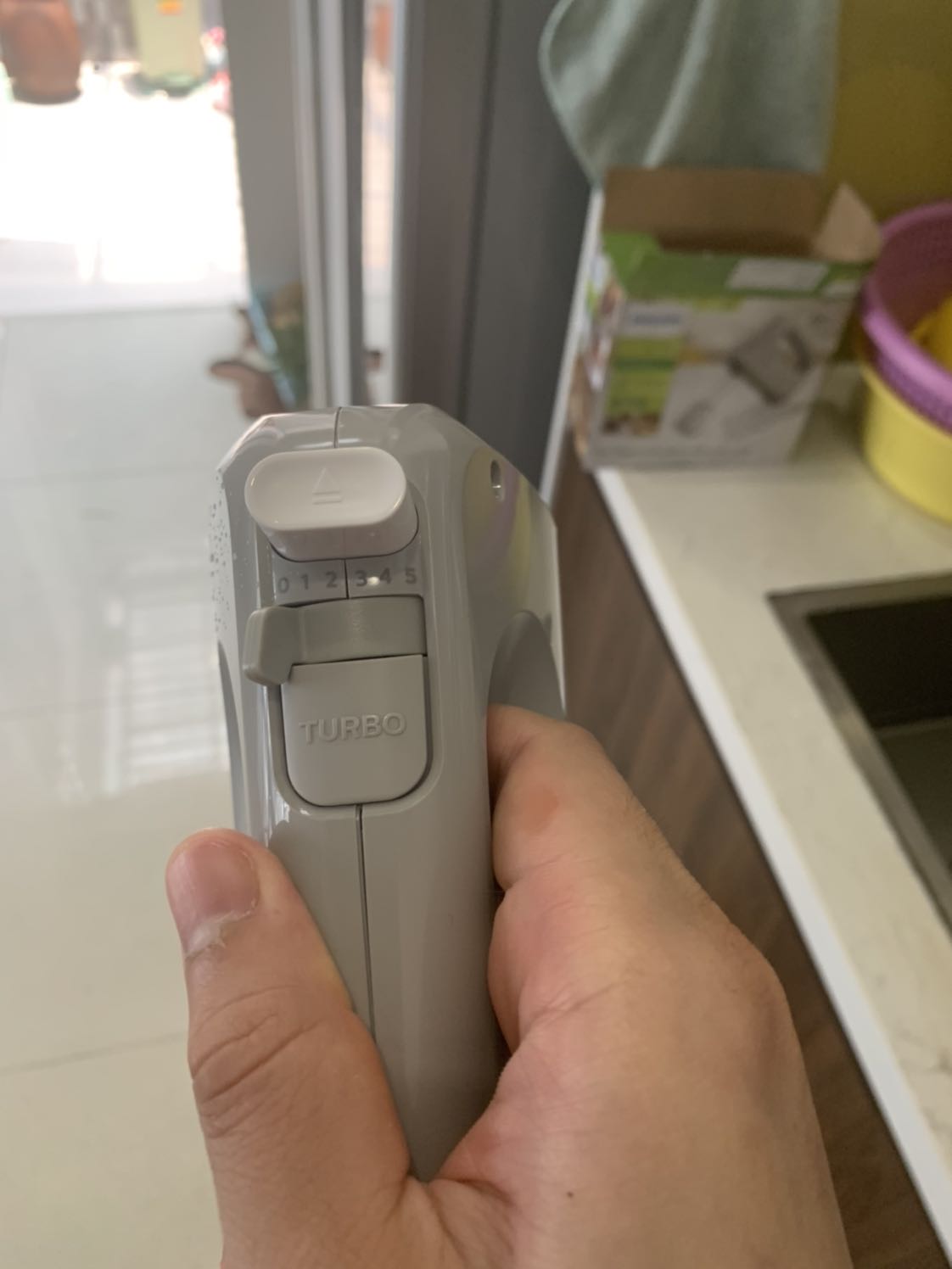 Máy đánh trứng Philips HR3705 thay thế cho model HR1459