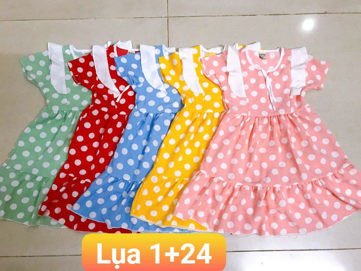 Đầm lụa cho bé