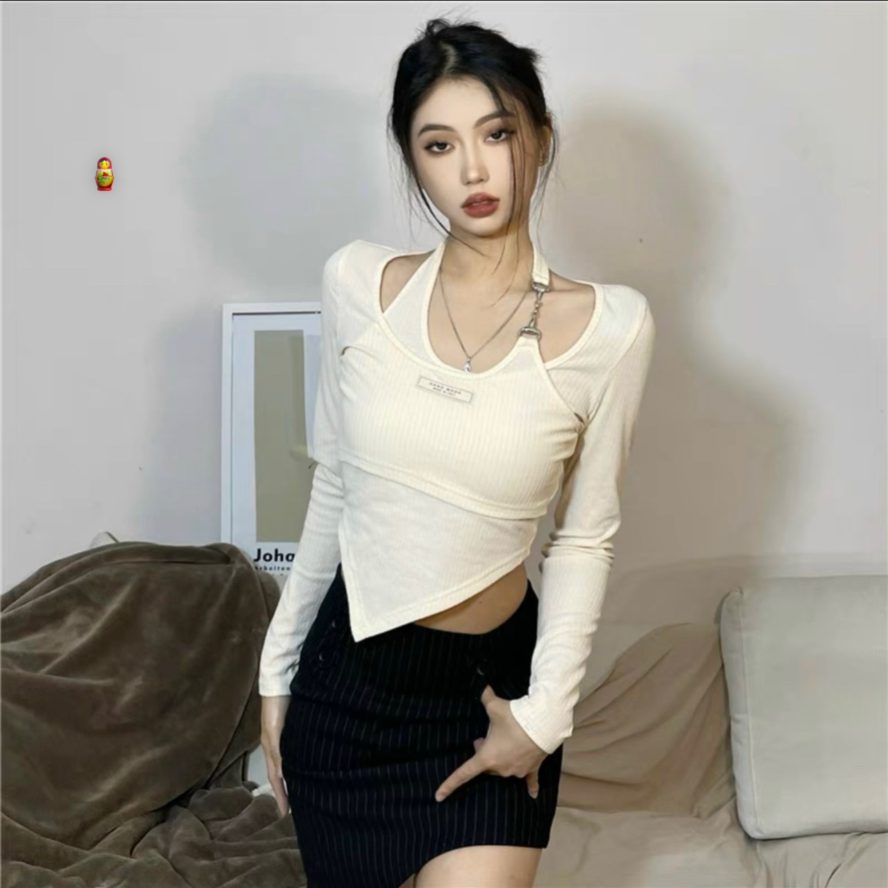 Áo tay dài cổ yếm khoen vạt nhọn cực hot , chất thun mềm mịn