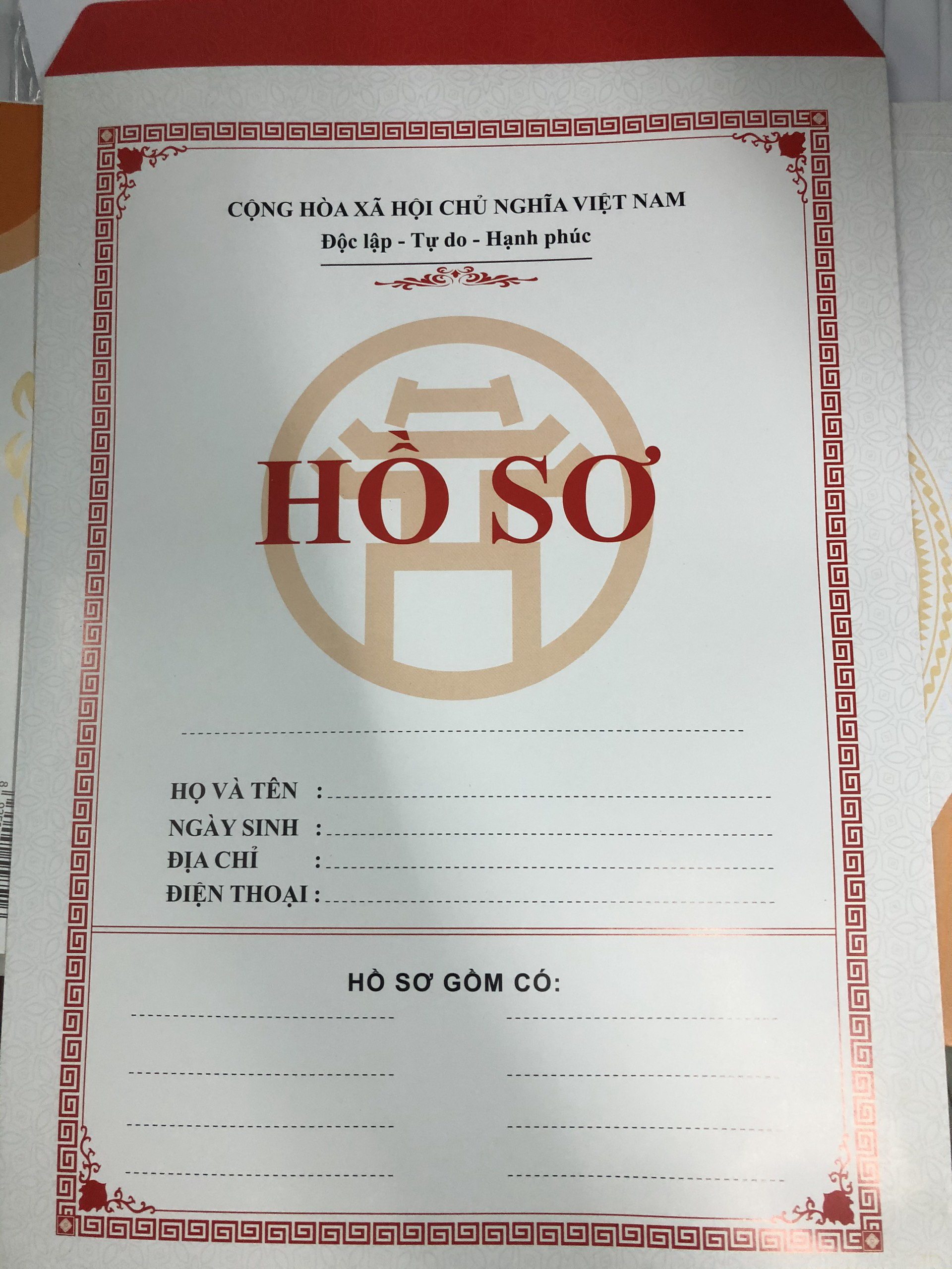 10 bộ hồ sơ xin việc gồm ( Đơn xin việc - lý lịch - chứng nhận sức khỏe )