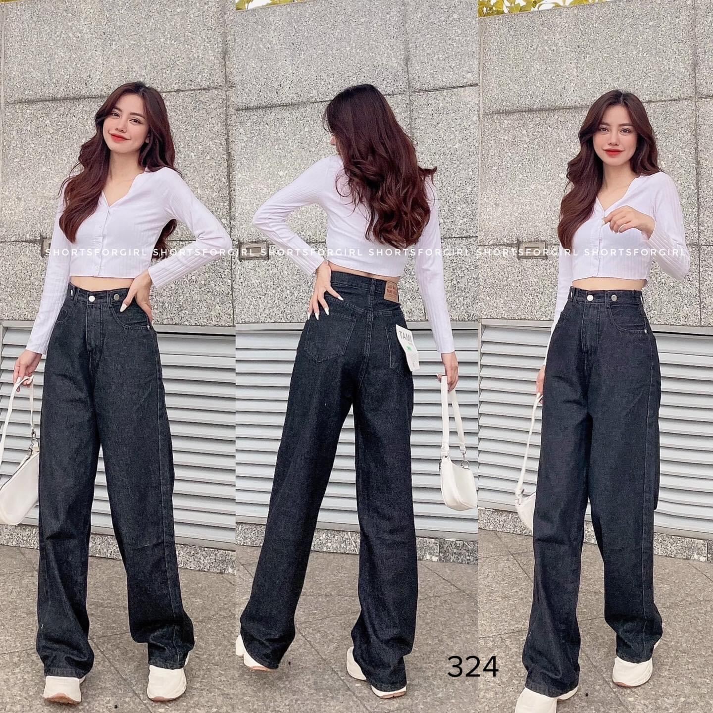 Set baggy jeans ống suông đai nút + croptop gân tay dài trắng