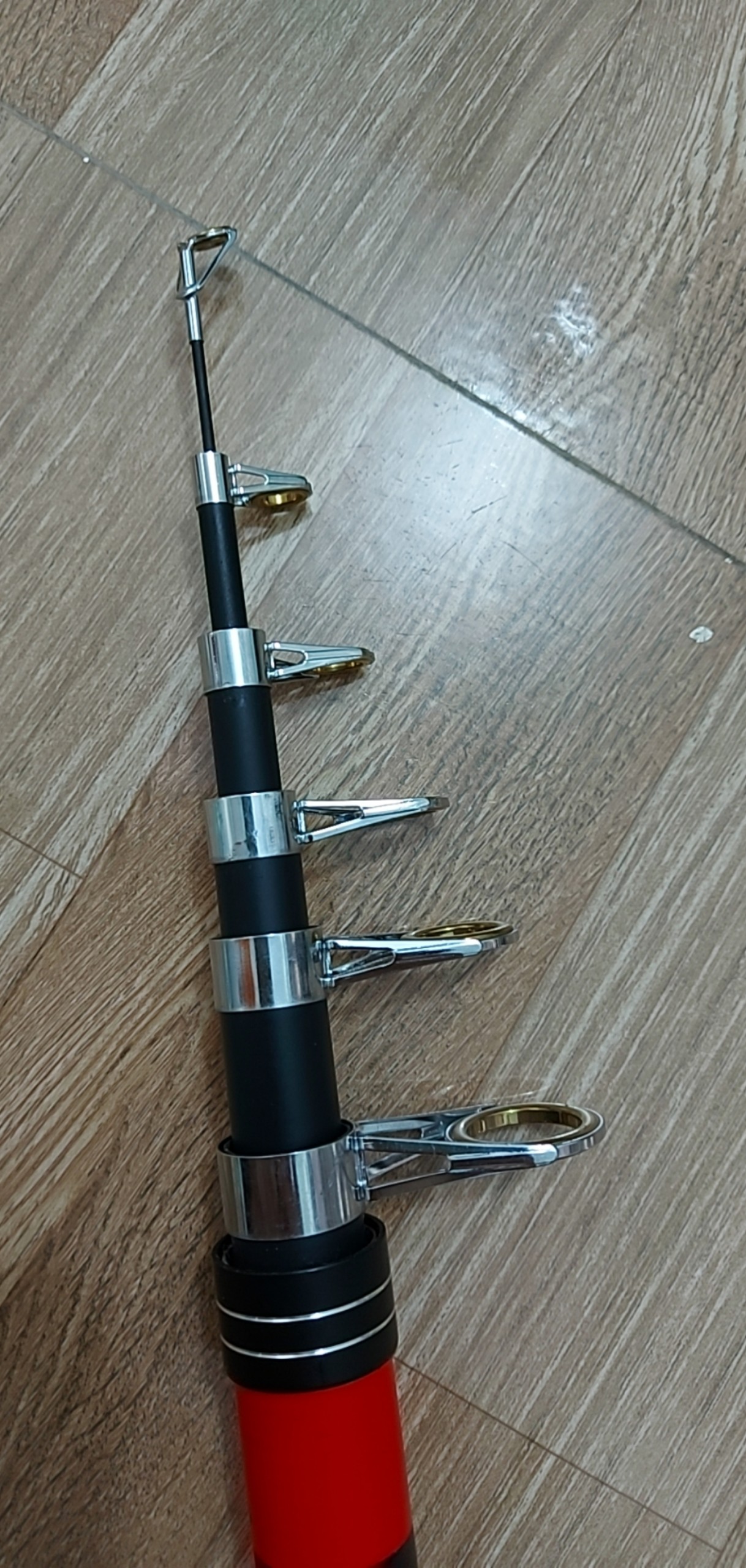 cần câu cần rút huntman