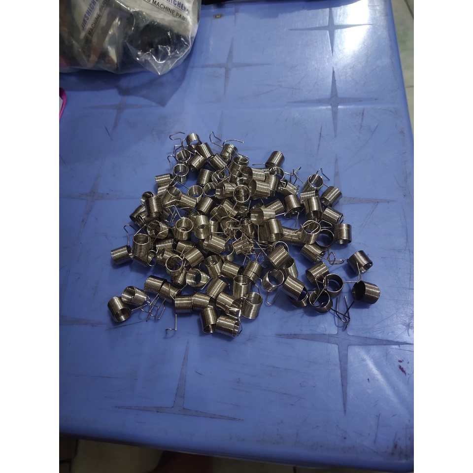 Râu tôm lắp bộ chỉnh chỉ máy may