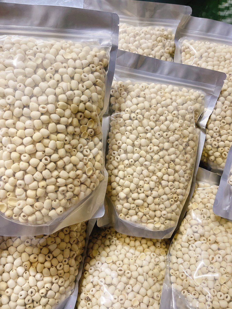 Hạt sen khô, hạt sen sấy khô - 500gr - 1kg