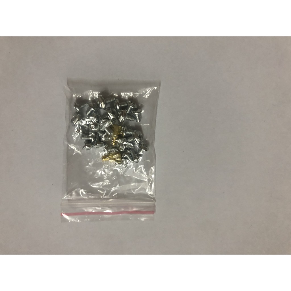 Ốc bắt main lắp case đầy đủ