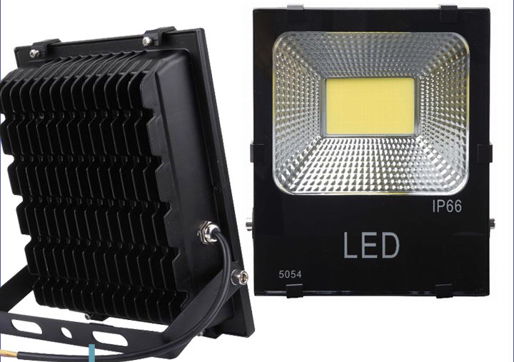 ĐÈN PHA LED COB IP66  CHIP 5054 CÔNG SUẤT 150W