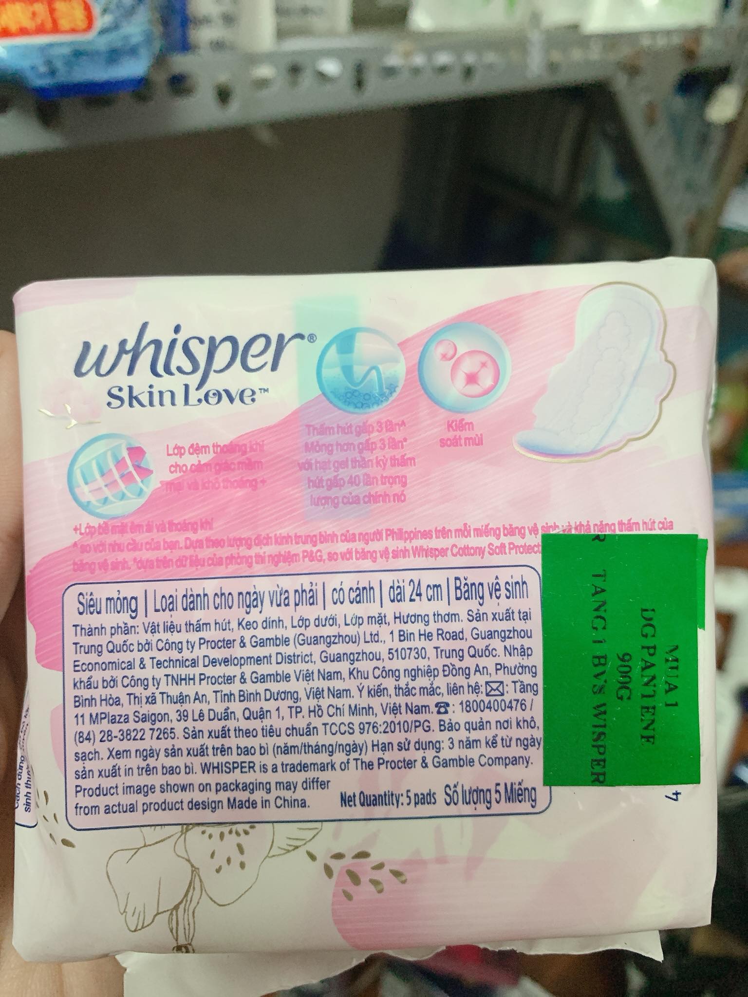 Băng Vệ Sinh WHISPER Ban Ngày Có Cánh