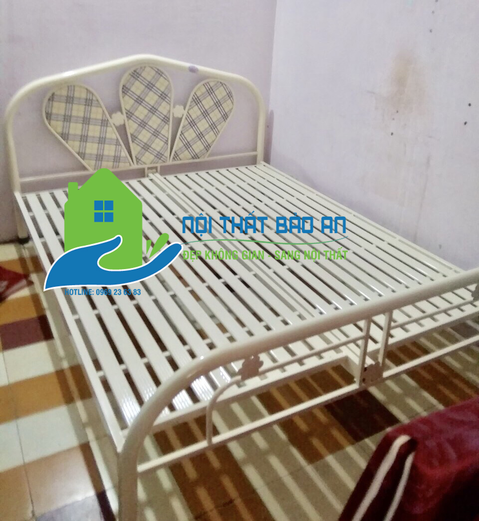 [HCM] Giường ngủ sắt 1m4 x 2m Bảo Hành 1 Năm