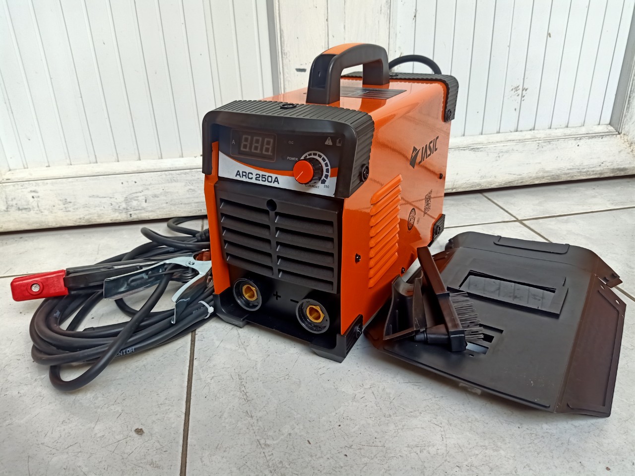 MÁY HÀN ĐIỆN TỬ JASIC ARC 250A