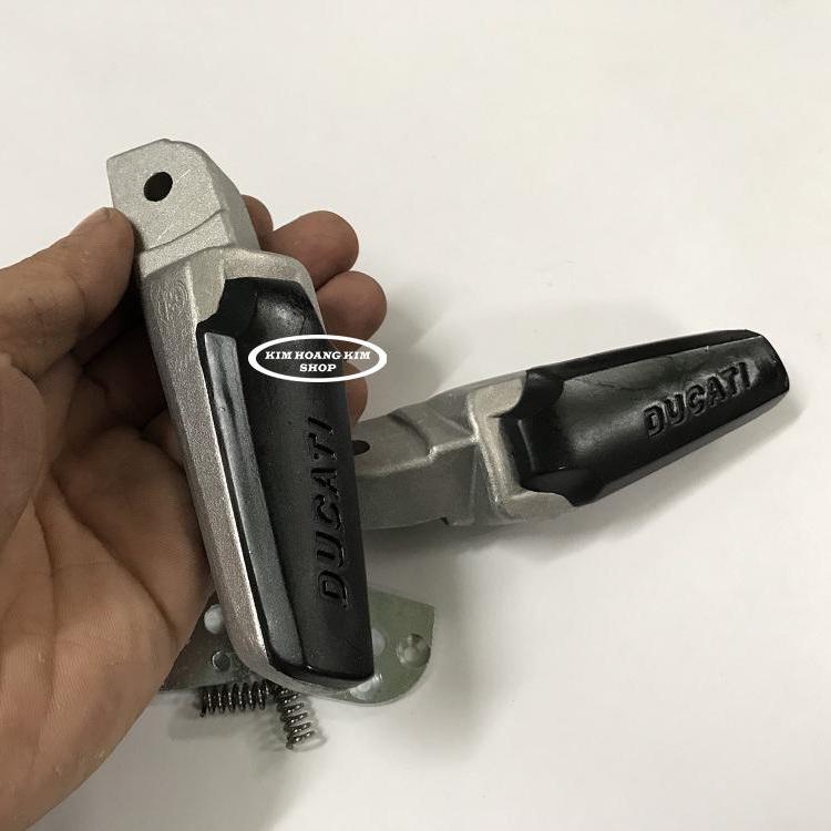 Cặp Gác Chân Sau DUCATI gắn Mọi Loại Xe Máy