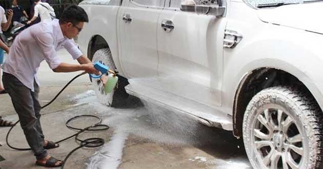 Bột rửa xe không chạm Zero pha 30 lít nước