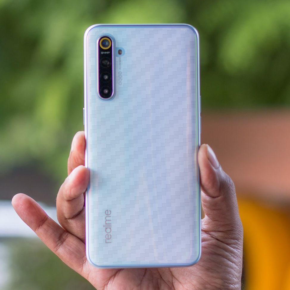 Bộ 3 tấm dán lưng mặt sau vân carbon 3D chống xước cho điện thoại Realme 5, Realme 5s, Realme 5i, Realme 5 Pro, Realme 6i