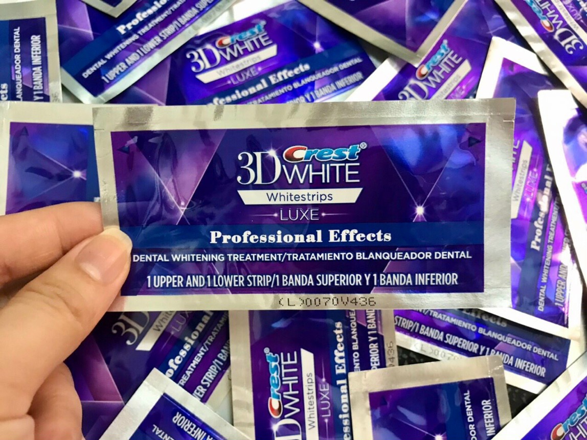 Miếng dán trắng răng Crest 3D White Professional Effects liệu trình 7 ngày