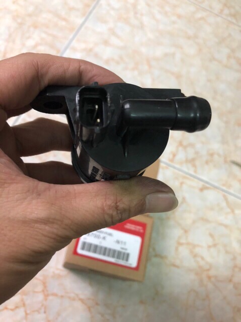 Bơm xăng xe Airblade đời đầu ( xăng cơ)