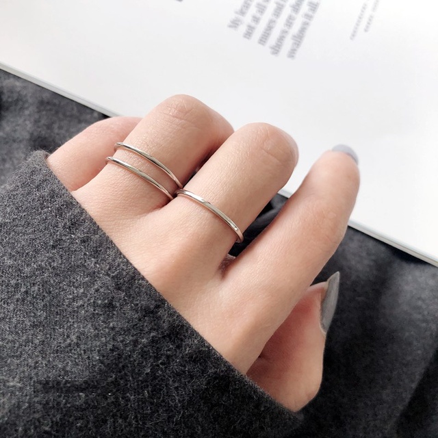 NHẪN BẠC CHỈ TRƠN NHẸ NHÀNG CÁ TÍNH BẠC TA