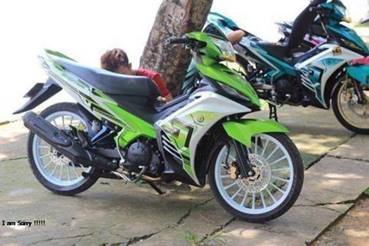 Tem trùm exciter 135 trắng xanh lá, tem exciter 135, team trùm exciter 135, tem xe exciter 135, team trùm ex 135, team xe exciter 135 trắng xanh lá