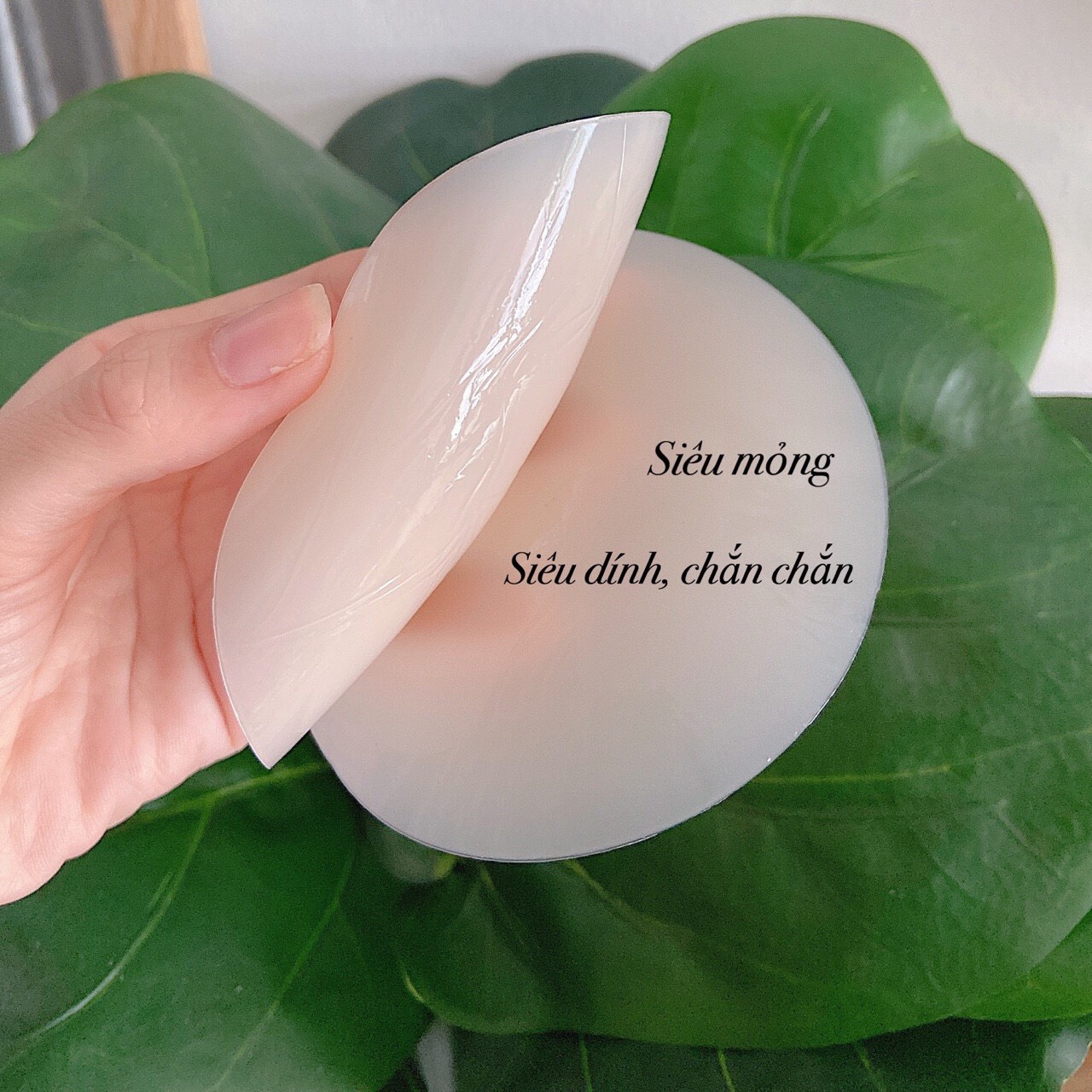 [HCM]Combo 2 miếng dán ngực silicon tàng hình siêu dính siêu thật da