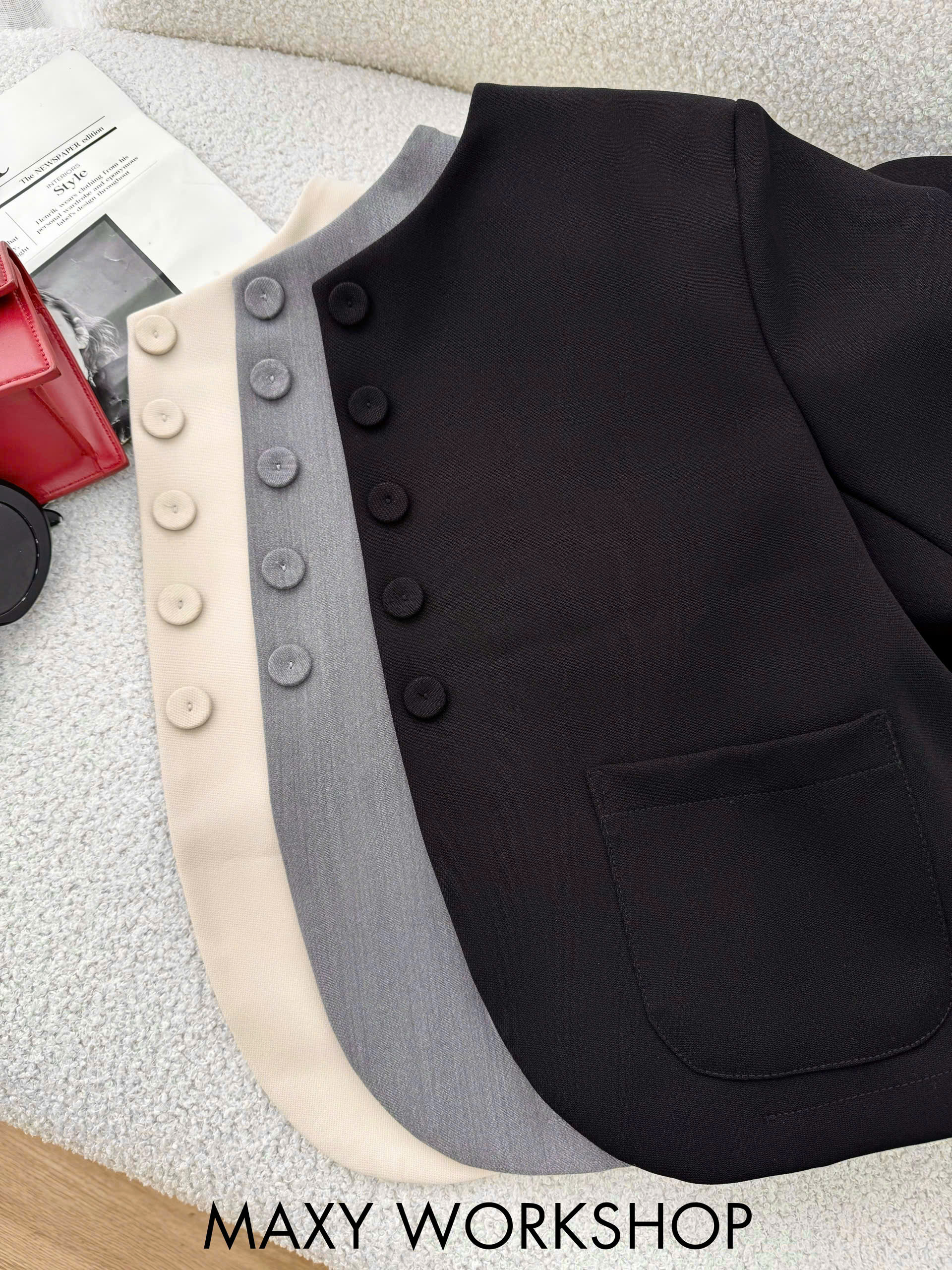 Áo khoác nữ tay dài dáng Croptop Cropped Jacket Maxy Workshop