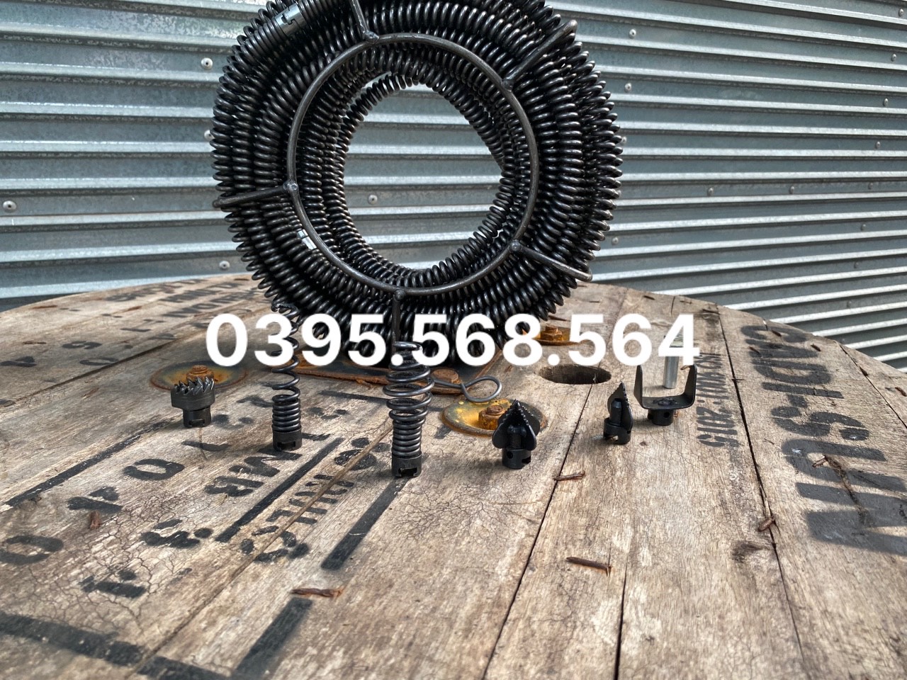 6M dây thông cống + 6 đầu thông+Kết nối ( chuyên để thông tắc bồn cầu , bồn rửa chén , bồn rủa mặt )